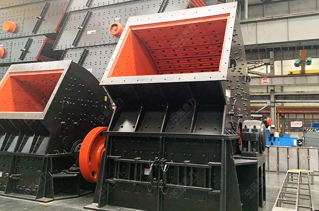 重型錘式破碎機(jī)工作原理 重型錘式破碎機(jī)工作原理