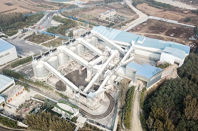 玫瑰建材智能化砂石生產(chǎn)線現(xiàn)場(chǎng)航拍圖