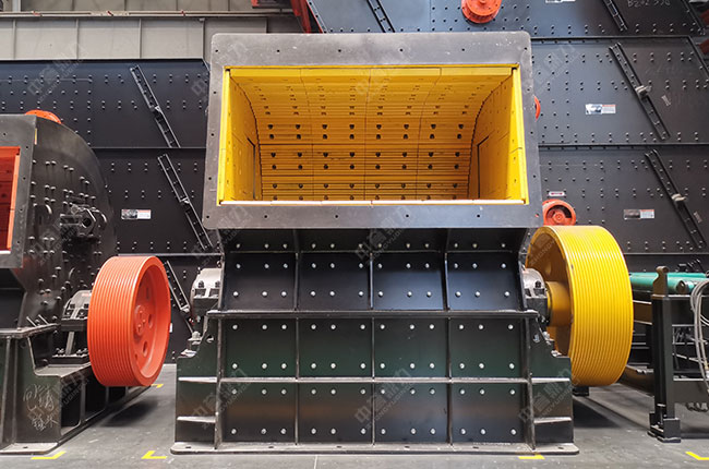 反擊錘式破碎機(jī)性能優(yōu)勢