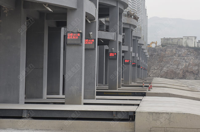 砂石自動(dòng)裝車系統(tǒng) 砂石自動(dòng)裝車系統(tǒng)