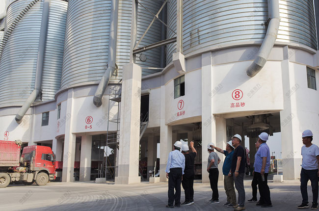 智能定量裝車(chē)系統(tǒng) 智能定量裝車(chē)系統(tǒng)