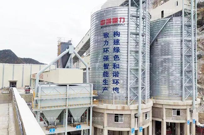 桂林市金山化工500萬(wàn)噸生產(chǎn)線儲(chǔ)料倉(cāng)