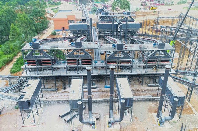 年產(chǎn)500萬(wàn)噸砂石生產(chǎn)線施工現(xiàn)場(chǎng)實(shí)拍