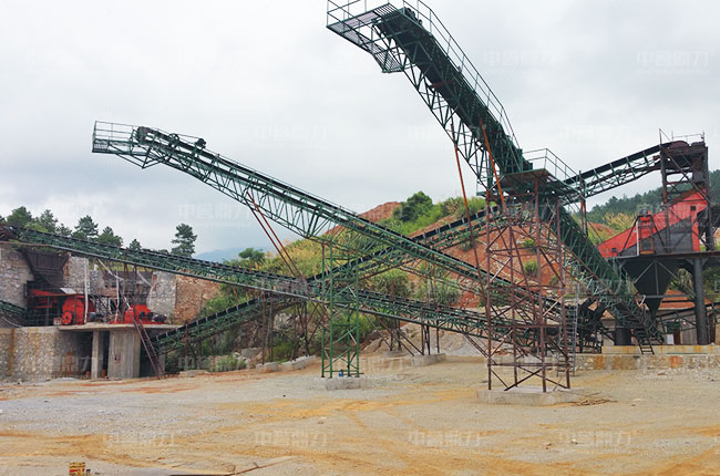 時(shí)產(chǎn)200噸石料生產(chǎn)線客戶案例 時(shí)產(chǎn)200噸石料生產(chǎn)線客戶案例