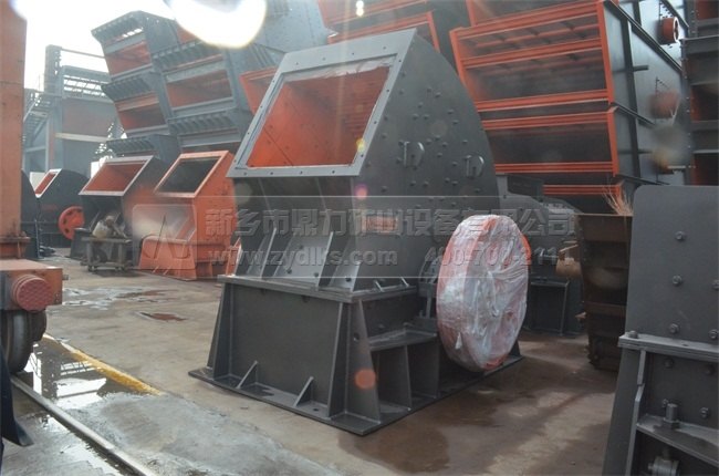 重型錘式破碎機(jī)