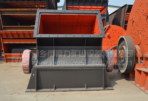 錘式破碎機(jī) 錘式破碎機(jī)