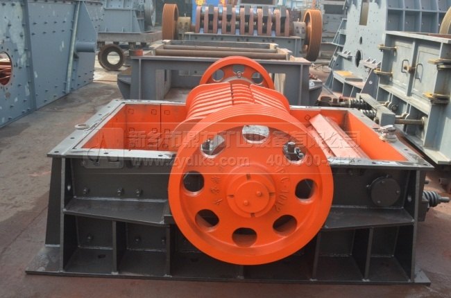 礦石破碎機設(shè)備