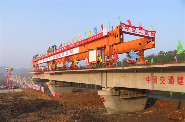 鐵路基建項(xiàng)目