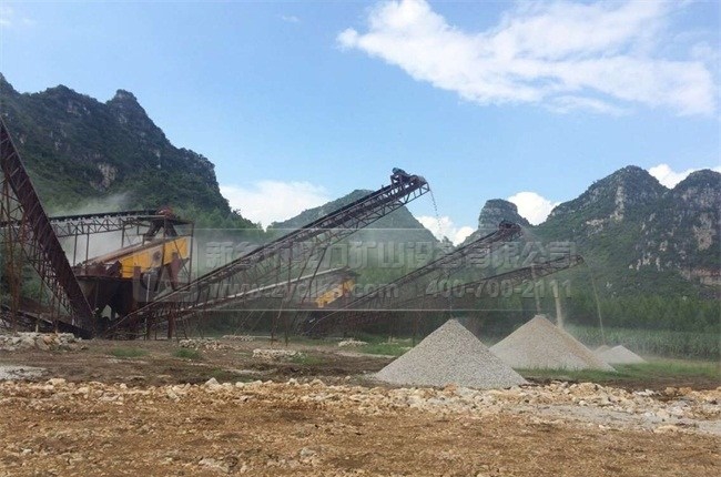 機(jī)制砂生產(chǎn)現(xiàn)場(chǎng)