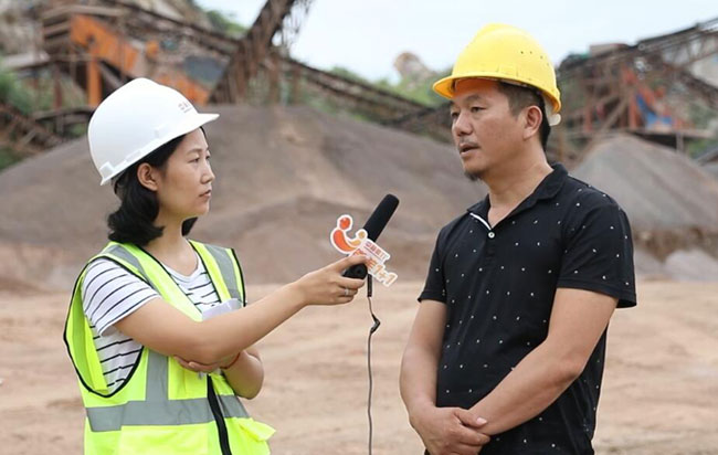 ���Ϗ��ҽ�ɣֲ�h�μ�ƺ��ʯ��ؓ(f��)؟(z��)��