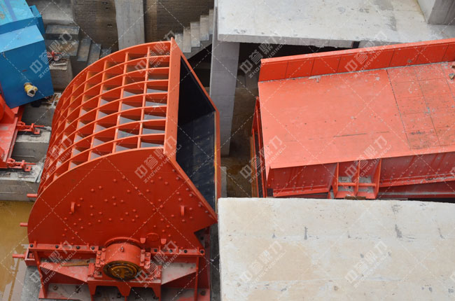 河北白沙時(shí)產(chǎn)3000噸石料生產(chǎn)線(xiàn)頭破