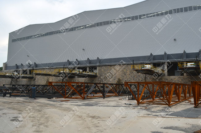 河北白沙時(shí)產(chǎn)3000噸石料生產(chǎn)線(xiàn)出料