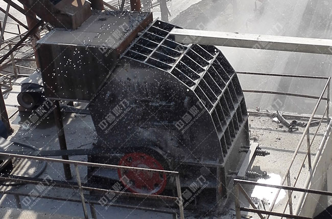 �����˲�������ʯ���r�a(ch��n)700��ɰʯ���a(ch��n)������