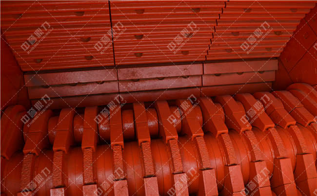 反擊式破碎機(jī)