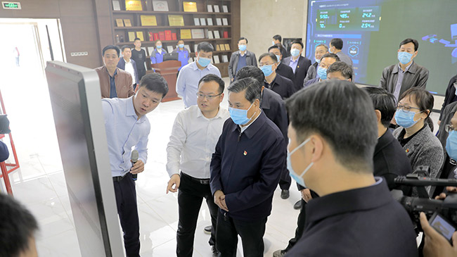 �˽����u�����Vɽ��ُAPP��(y��ng)����r 