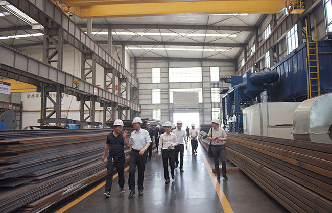 參觀中譽(yù)鼎力智能化一體生產(chǎn)車間