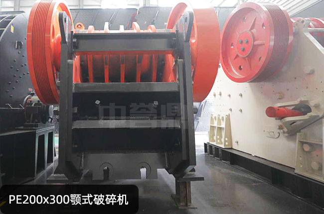 PE200��300�ʽ����C(j��)