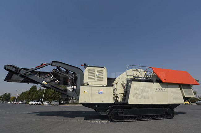 廢棄混凝土的克星—移動式破碎機篩分站 廢棄混凝土的克星—移動式破碎機篩分站